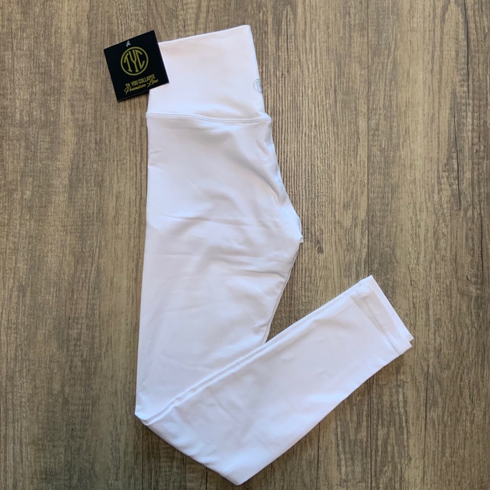 Resilient Classic Leggings in White